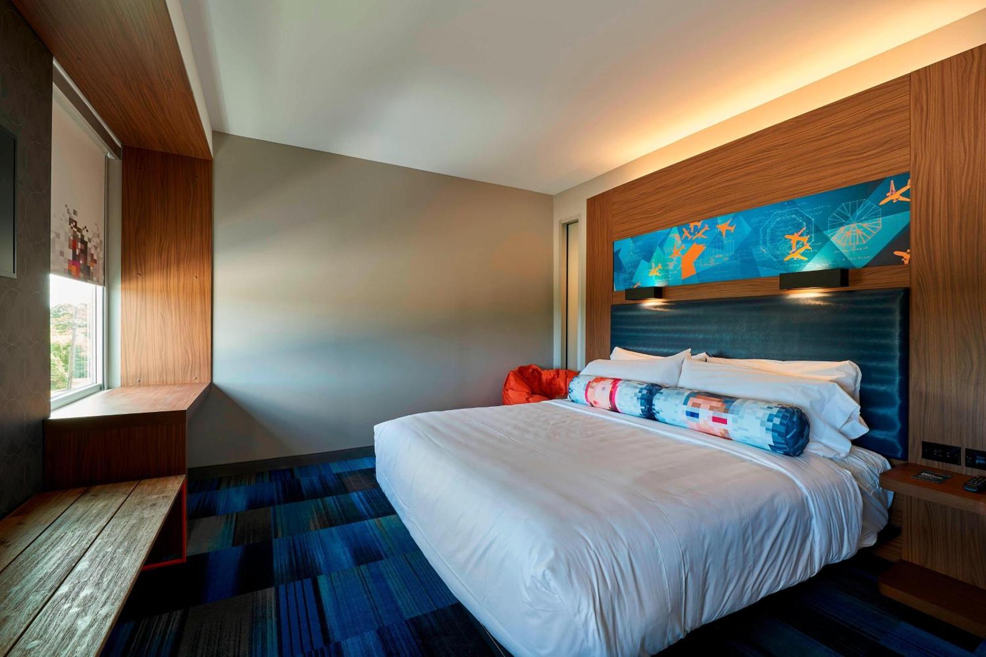 Aloft Cleveland Airport Hotel North Olmsted Ngoại thất bức ảnh
